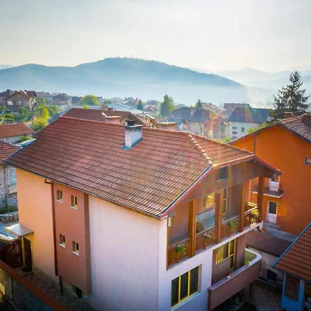 Konukevi бумеранг 3*